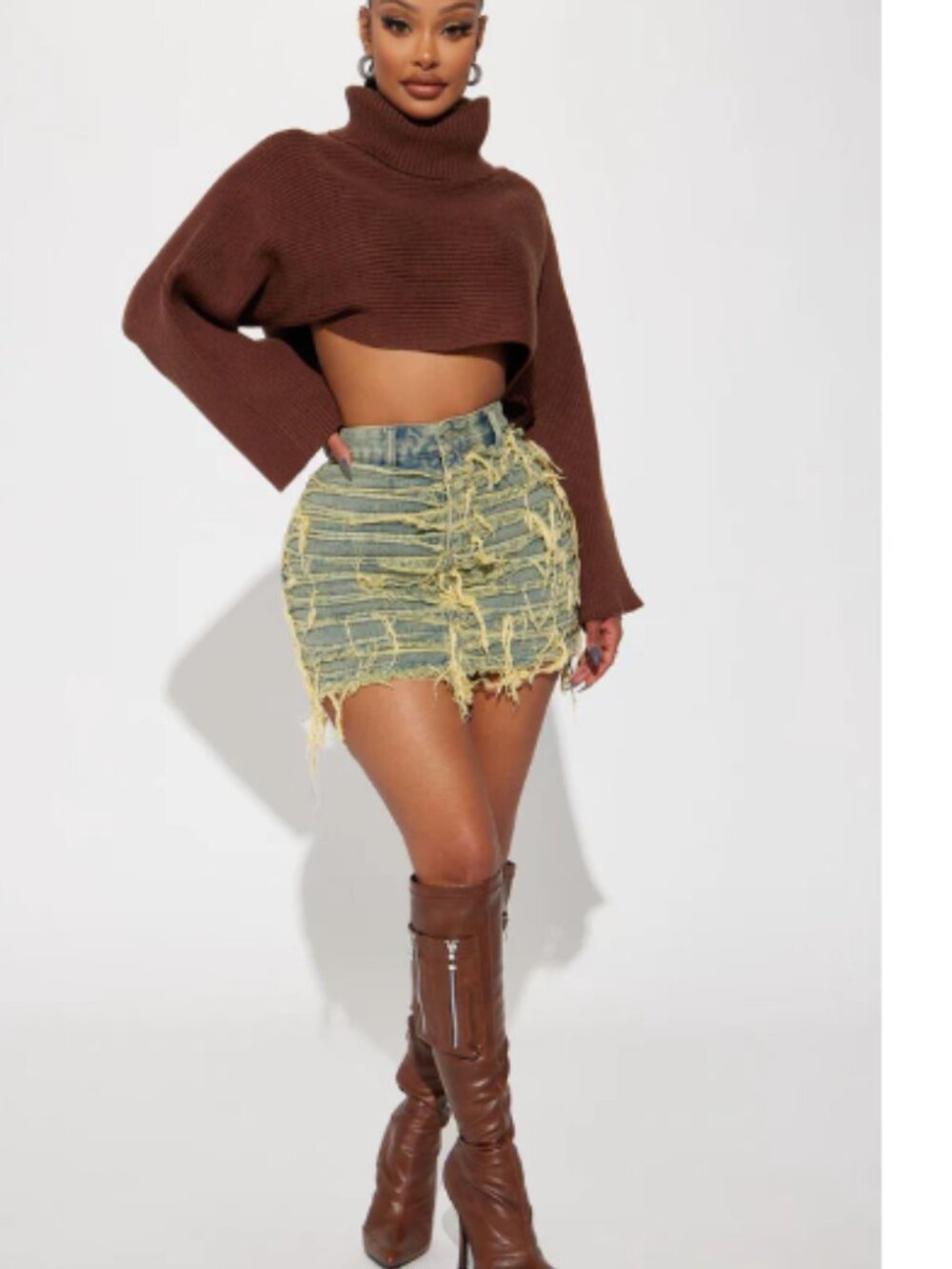 Distressed Denim Mini Skirt Fashion Nova Hot Stuff Vintage Wash NEW NWT Medium